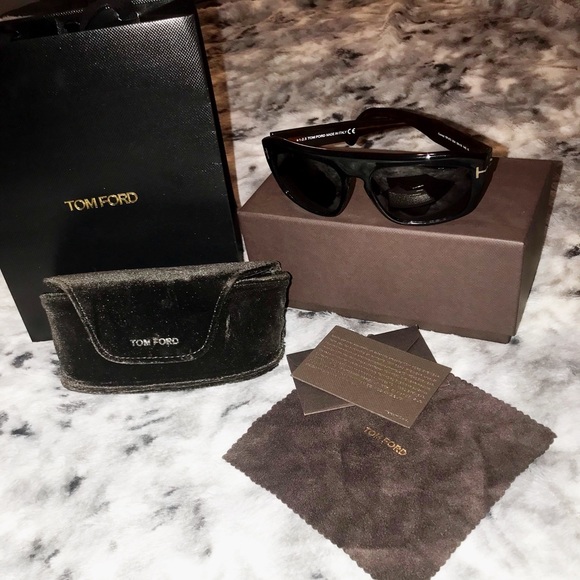 Tom Ford Conrad sunglasses - Picture 1 of 7